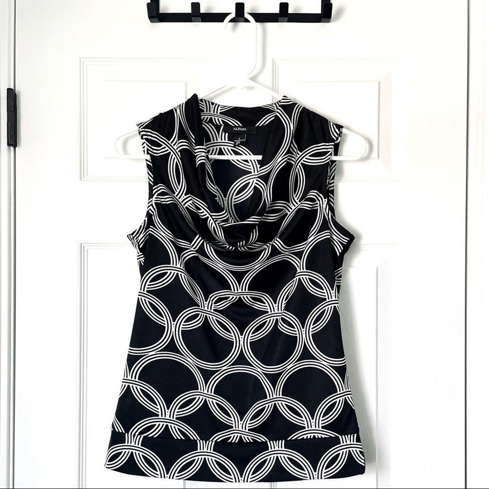 Alfani Slim Fit Cowl-Neck Sleeveless Blouse in Black with White Chain Pattern